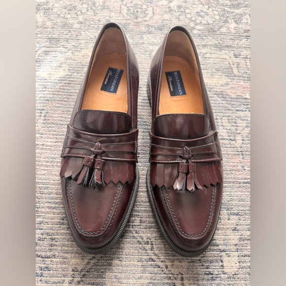 Bostonian Men\'s Burgundy Leather Tassel Loafers